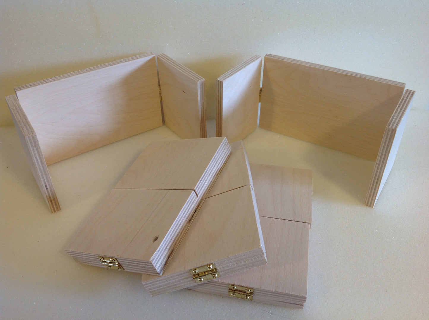 Infancy Narratives Diorama (Triptych) - Medium