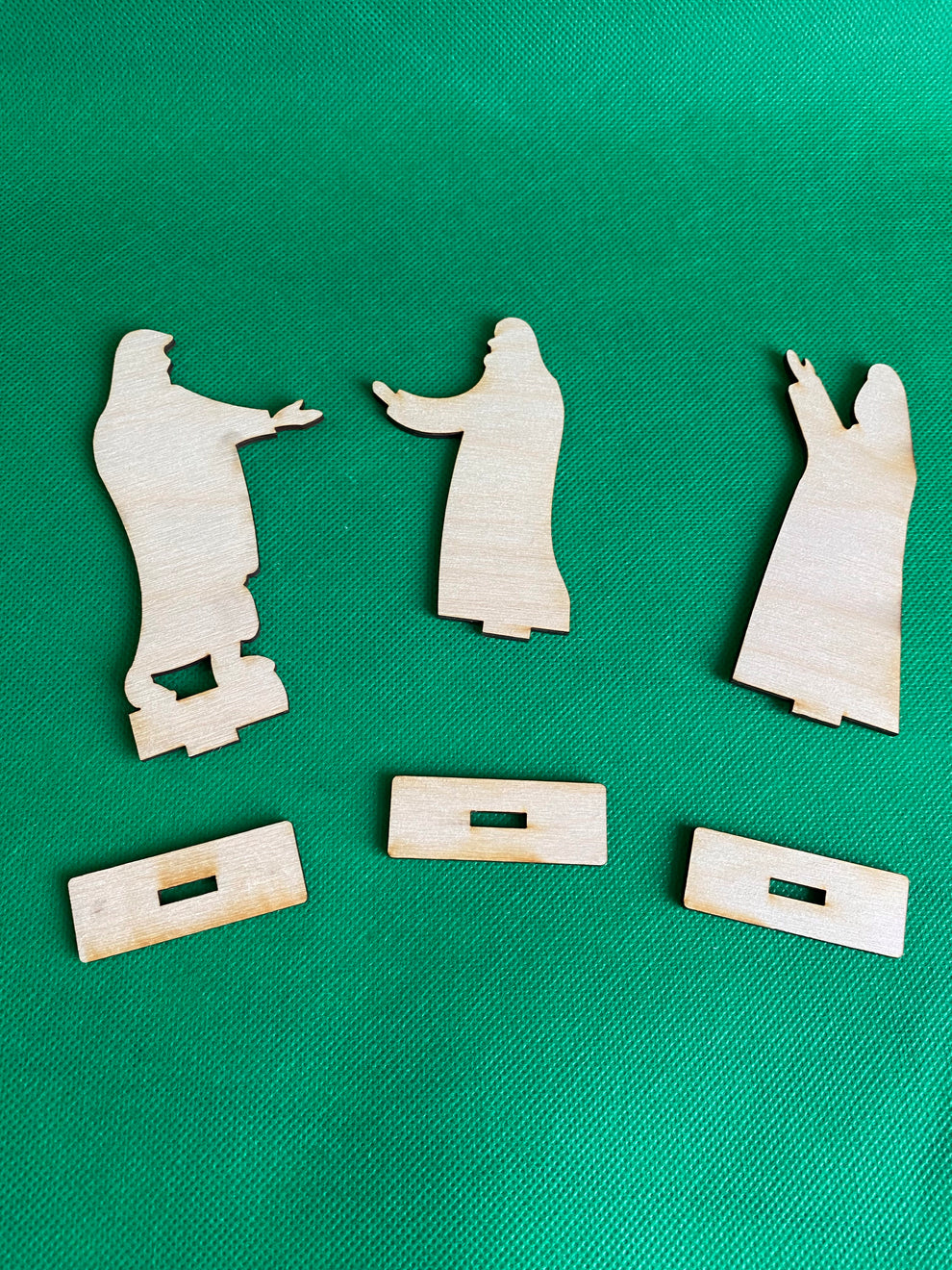 Insistent Friend - 3 Figure Set – Mustard Seed Training